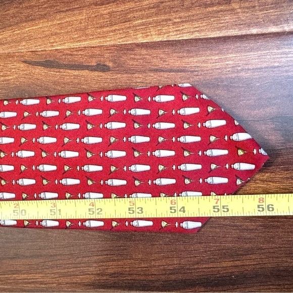BROOKS BROTHERS Makers Pure Silk Red Party Print Necktie Made in USA - Picture 8 of 9